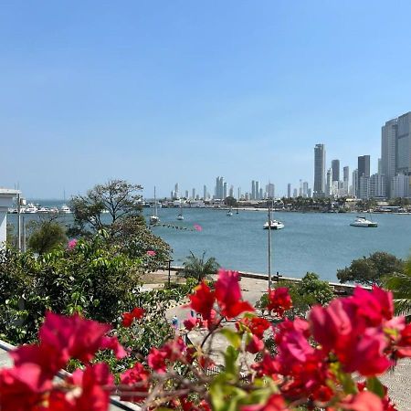 Hotel Dorado Plaza Calle Del Arsenal Cartagena Exterior photo