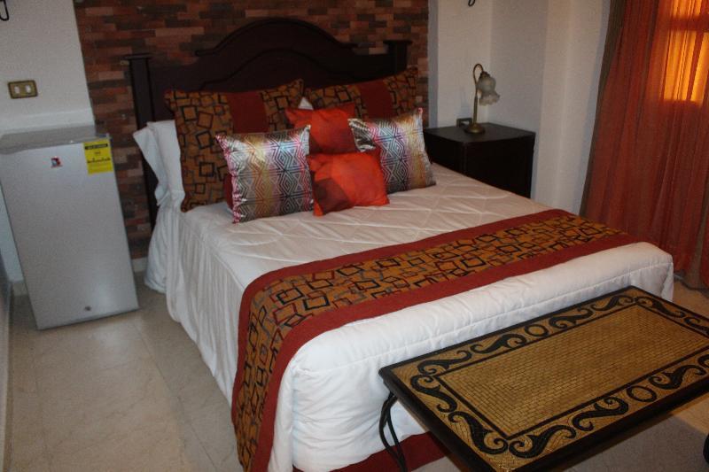 Hotel Dorado Plaza Calle Del Arsenal Cartagena Exterior photo