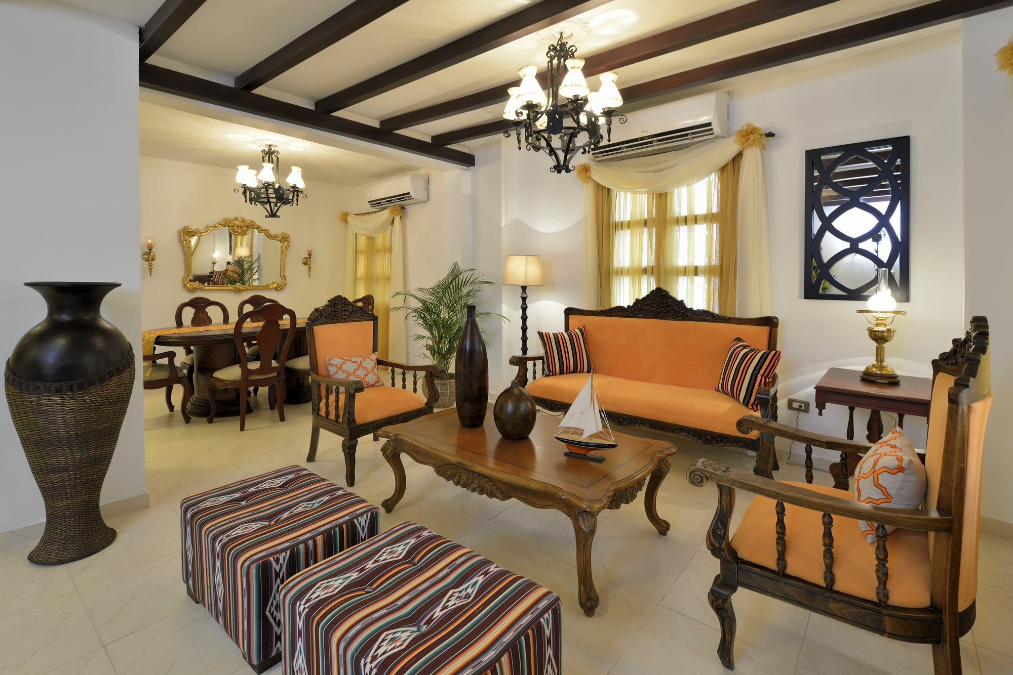 Hotel Dorado Plaza Calle Del Arsenal Cartagena Exterior photo